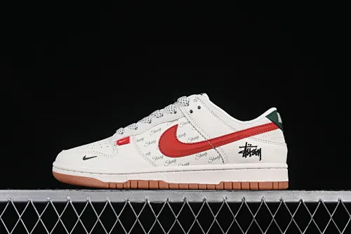 All categories Nk SB Dunk Series Nk SB Dunk Low High-end customized low-top sneakers Nike SB Dunk Low Stusi co-branded three-dimensional red hook Anniversary high-end customized low-top casual sneakers XS6089-542